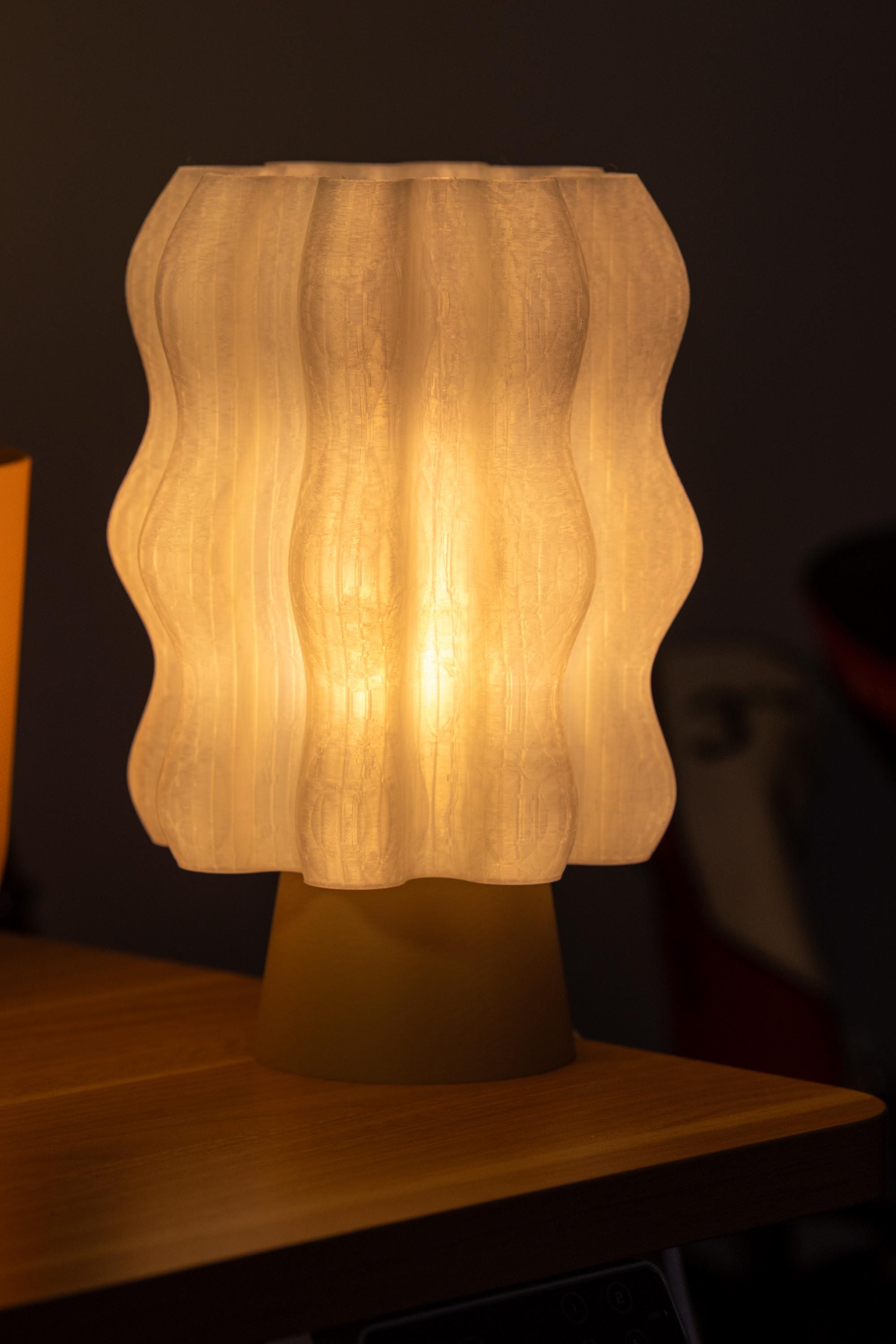 3D Printed Bedside Lamp: Modern Wavy Table Lamp, Cozy Home Decor