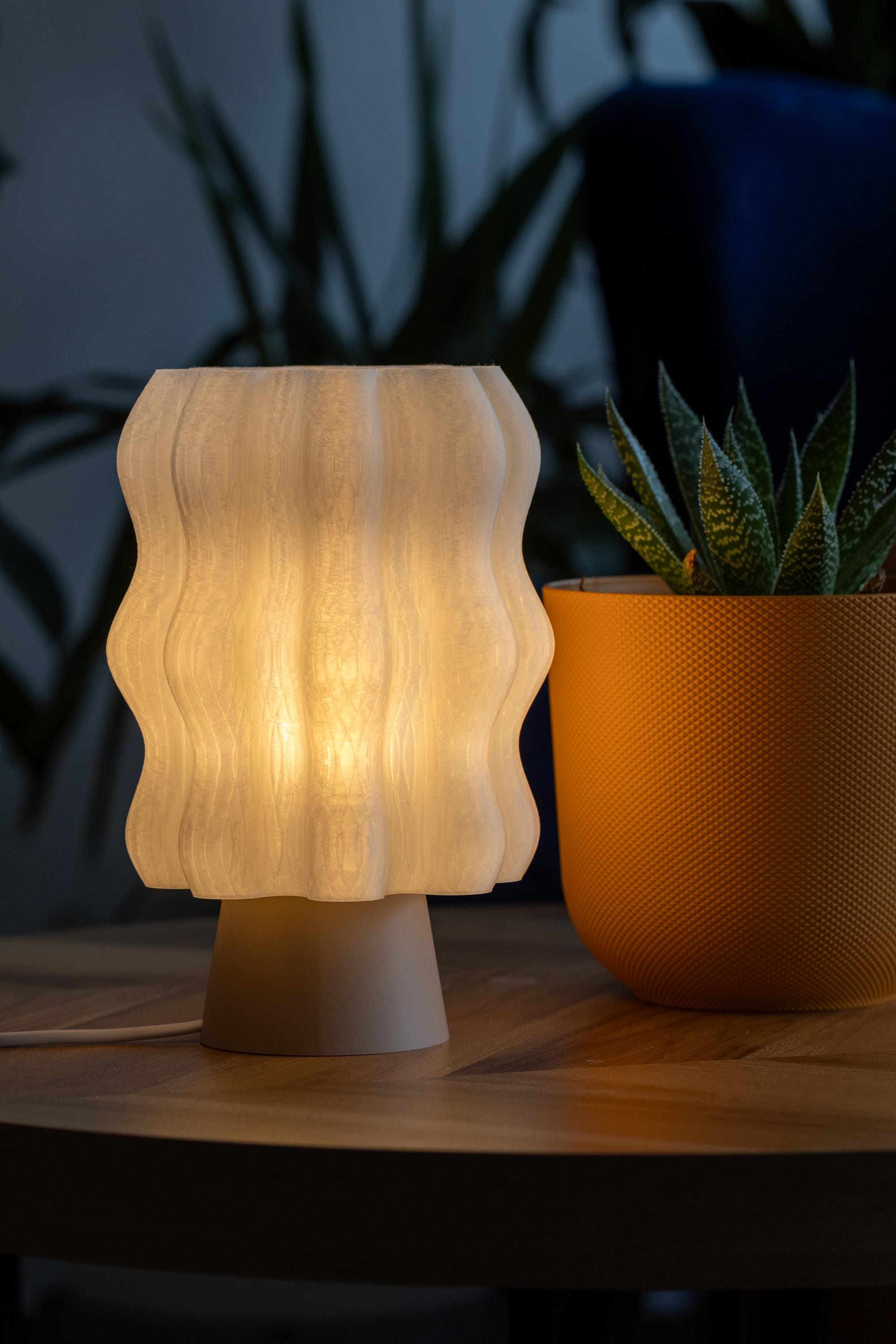 3D Printed Bedside Lamp: Modern Wavy Table Lamp, Cozy Home Decor