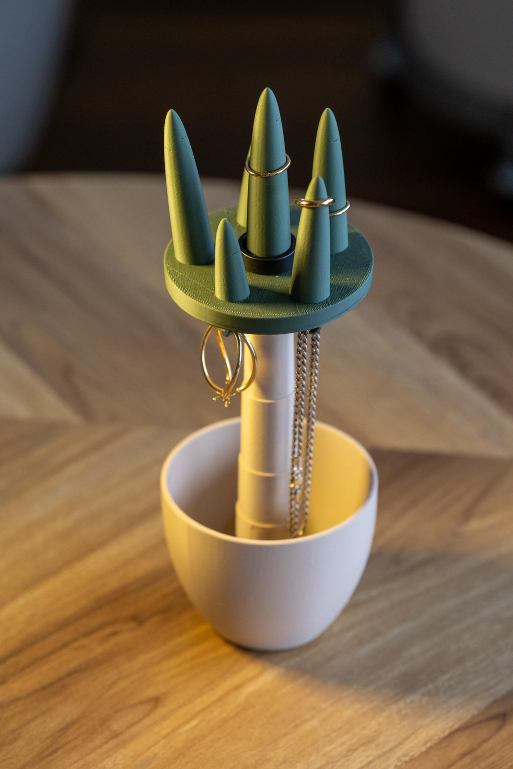 3D Printed Plant Jewelry Box: Collapsible Ring & Earring Organizer