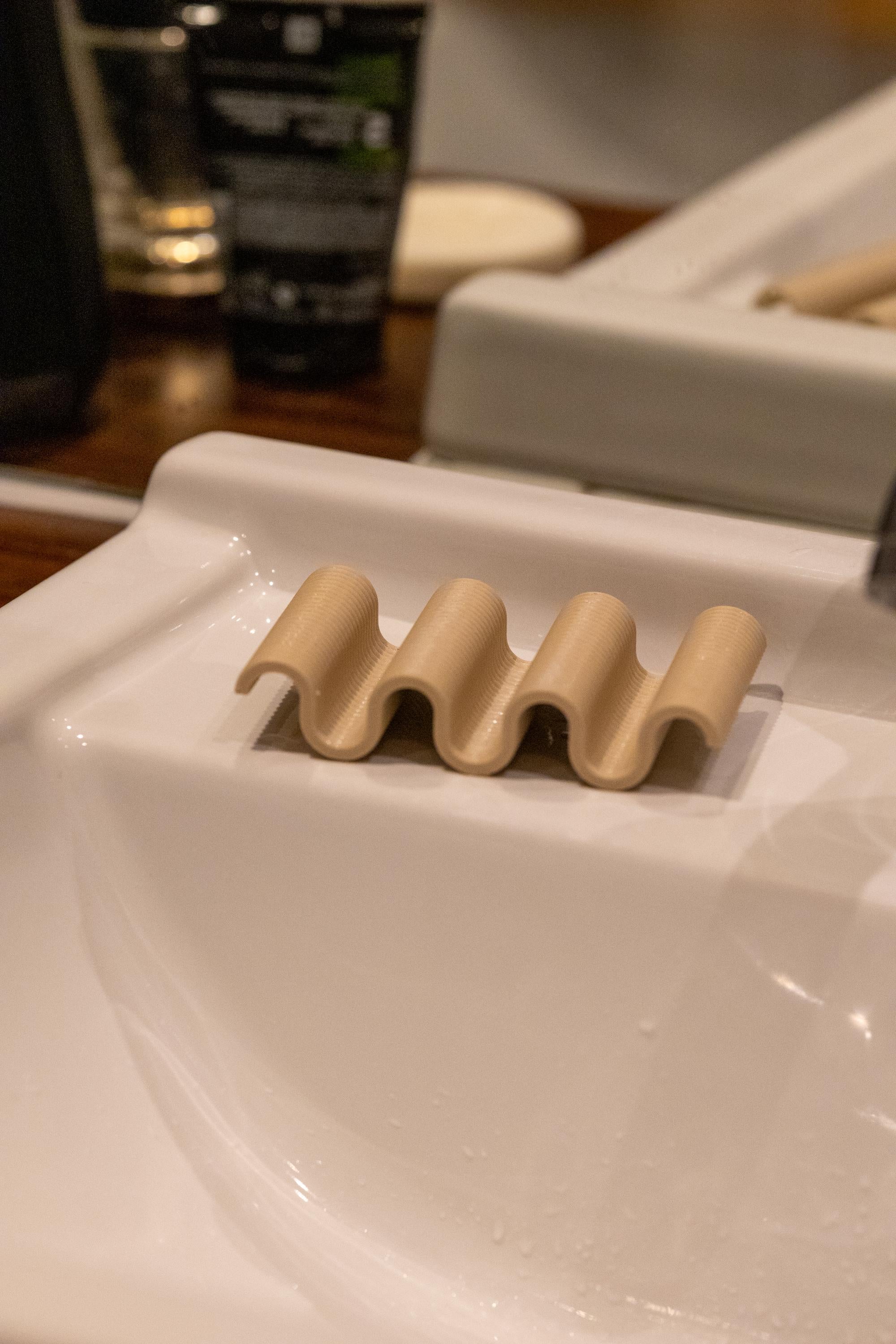 Wavy Soap Dish: Eco-Friendly Bathroom Decor I 3D Printed