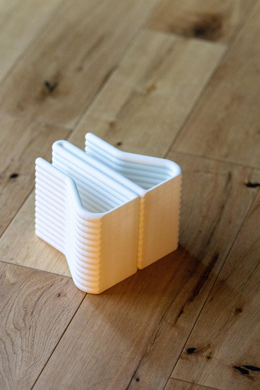 Double Vertical Laptop Stand: Minimalist MacBook Desk Organizer 3D Printed