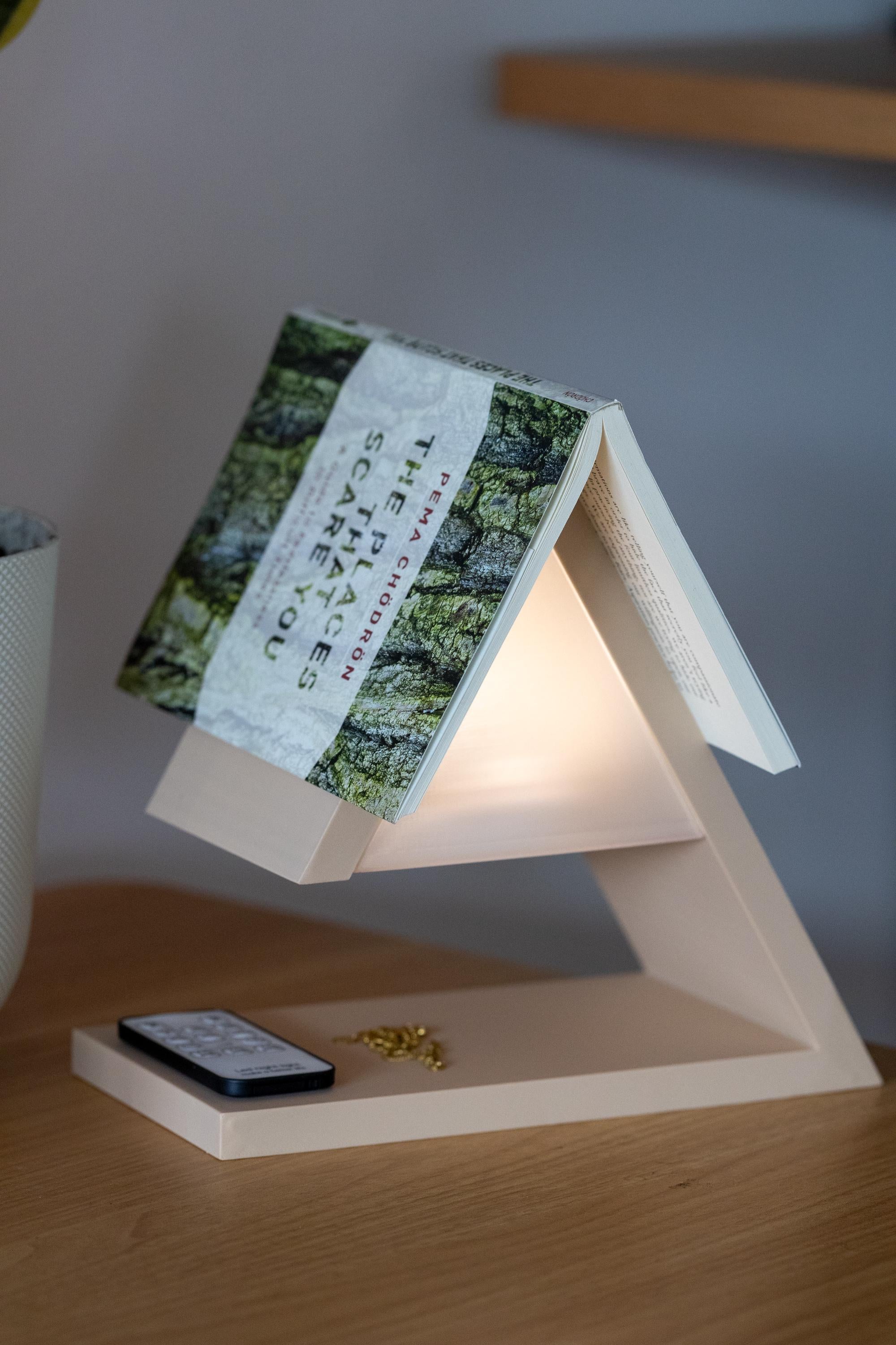 3D Printed Book Lamp: Bedside Light & Bookmark Stand - Gift for Book Lovers
